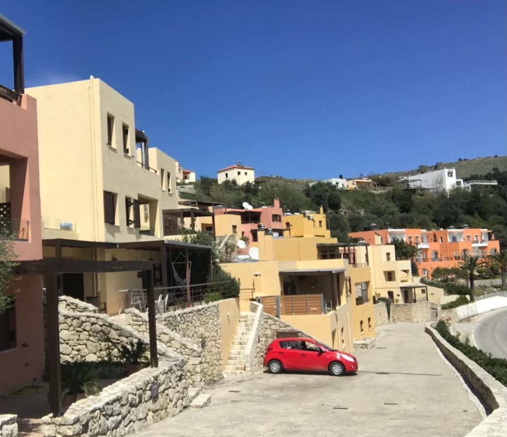 Arbutus - Relaxing Apartment With Fantastic Views Georgioupoli Buitenkant foto