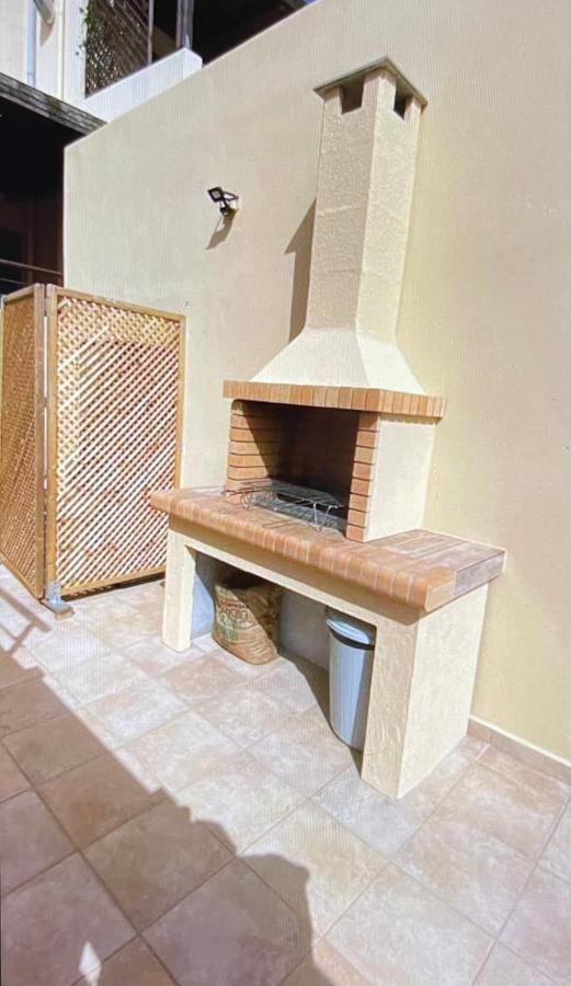 Arbutus - Relaxing Apartment With Fantastic Views Georgioupoli Buitenkant foto