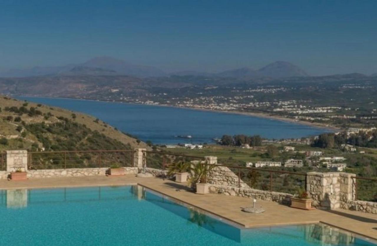 Arbutus - Relaxing Apartment With Fantastic Views Georgioupoli Buitenkant foto