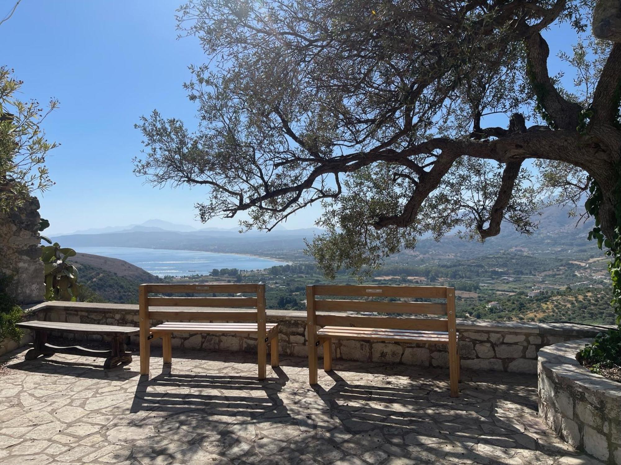 Arbutus - Relaxing Apartment With Fantastic Views Georgioupoli Buitenkant foto